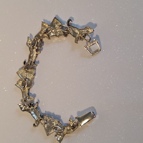 Dog Bracelet - Picture 2 of 4